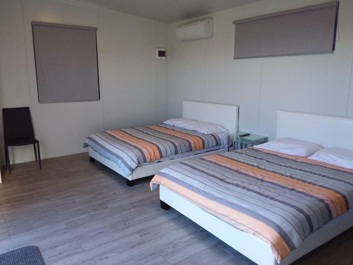 Kaiapoi Pine Lake View Lodge מראה חיצוני תמונה